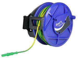 Enrouleur de câble à main / deux raccords femelle et connecteur mâle Ø4mm – 30 m